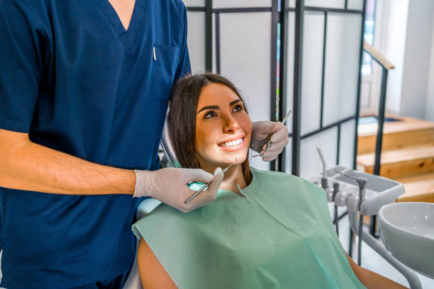 Best Emergency Dental Care  in Gages Lake, IL
